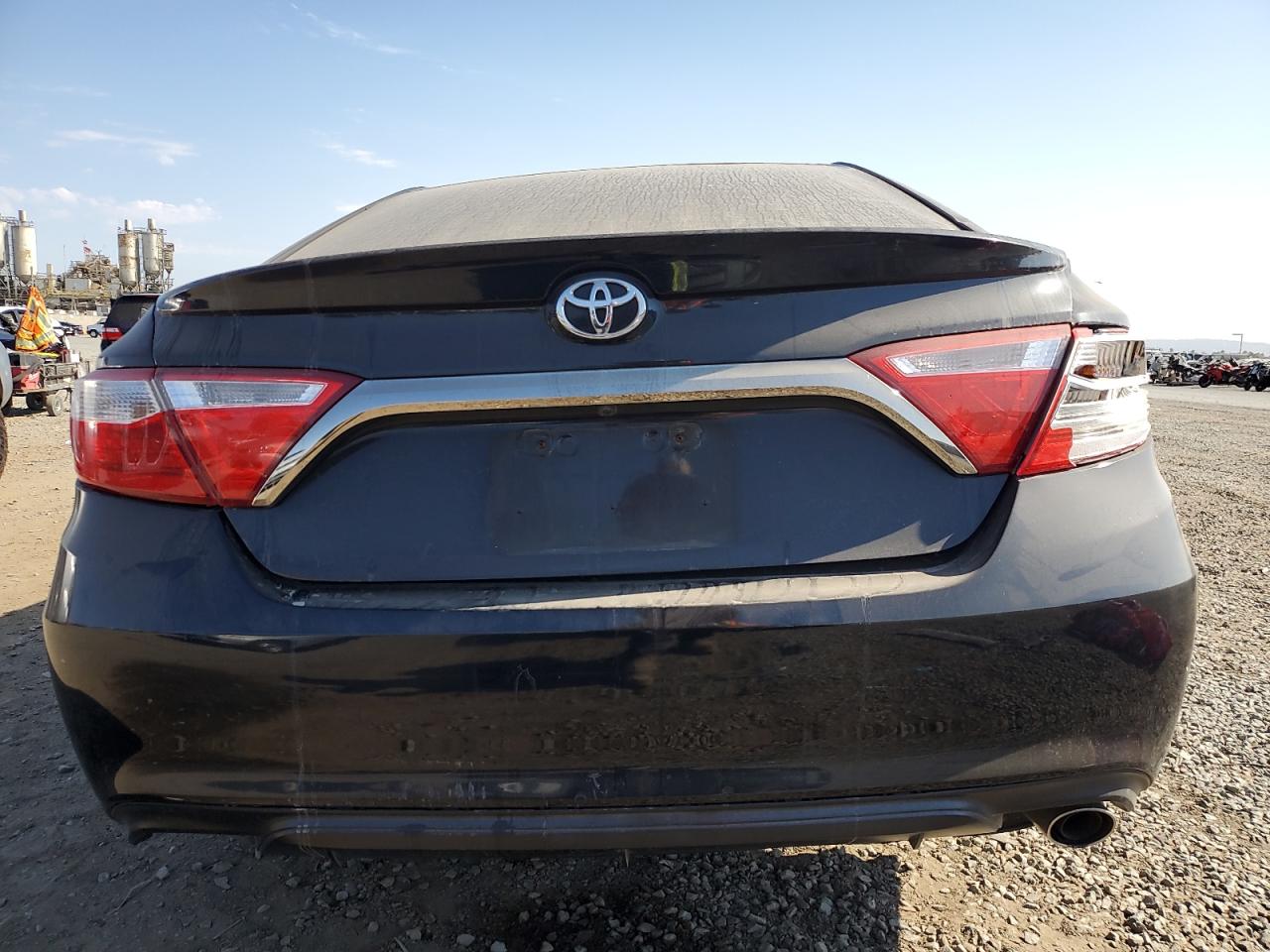 2017 Toyota Camry Le VIN: 4T1BF1FK4HU388405 Lot: 67408385