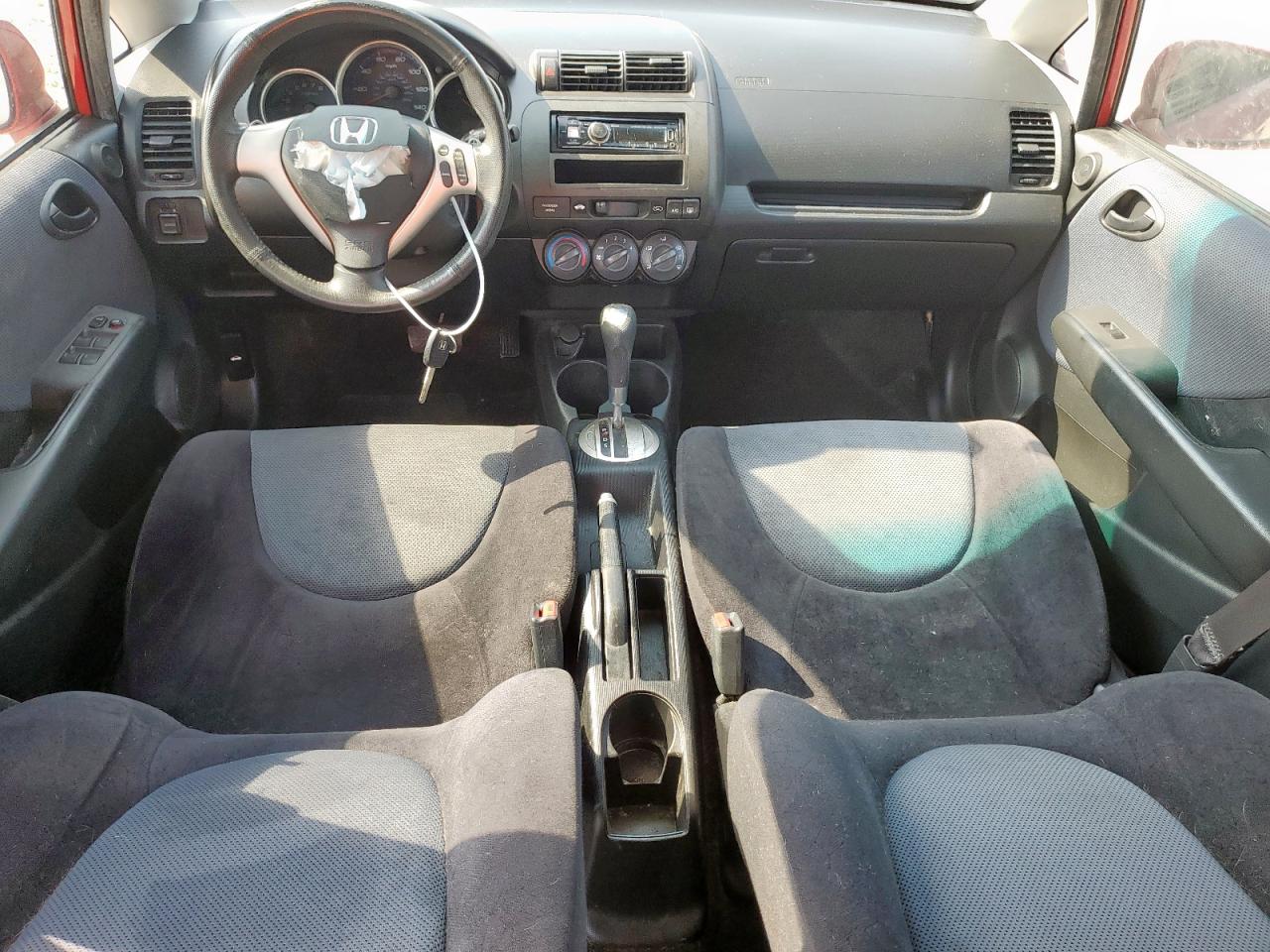 2008 Honda Fit Sport VIN: JHMGD38688S022131 Lot: 70669195