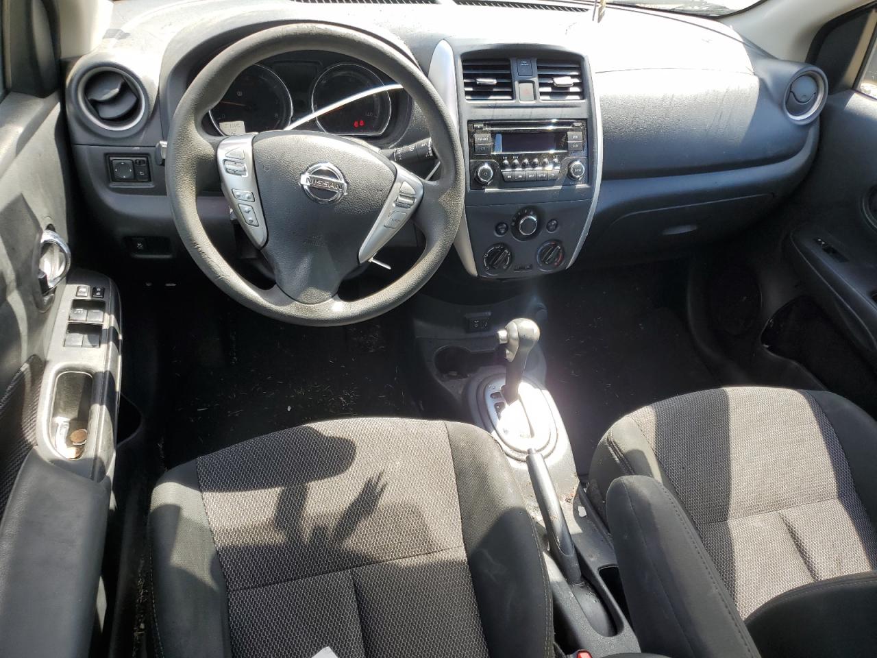 2017 Nissan Versa S VIN: 3N1CN7AP9HL907379 Lot: 70012195