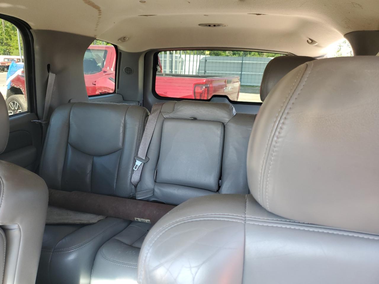 2004 GMC Yukon Denali VIN: 1GKEK63U04J222124 Lot: 70755885