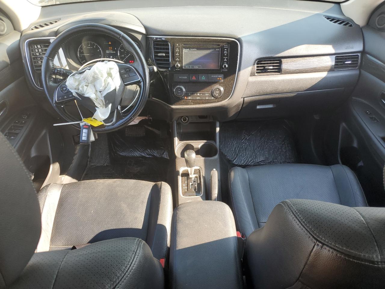 2016 Mitsubishi Outlander Se VIN: JA4AZ3A38GZ015382 Lot: 68494045