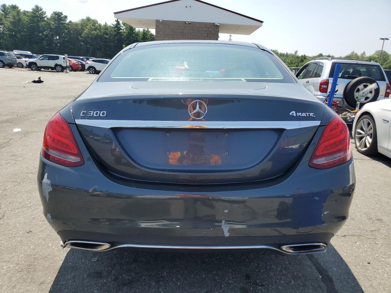 2015 Mercedes-Benz C 300 4Matic VIN: 55SWF4KB2FU040362 Lot: 67301695