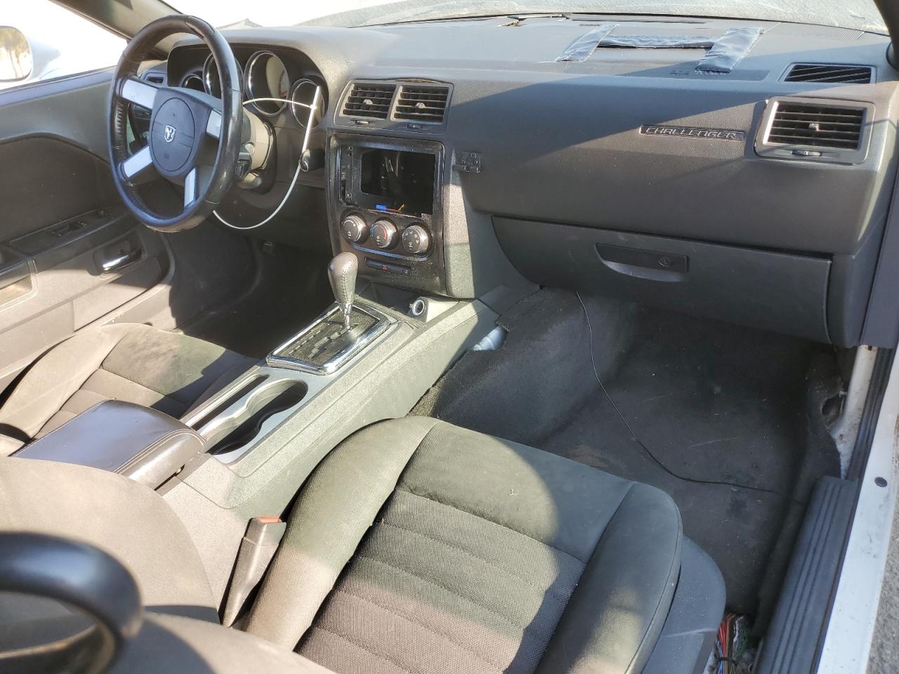 2009 Dodge Challenger Se VIN: 2B3LJ44V19H561499 Lot: 68311045