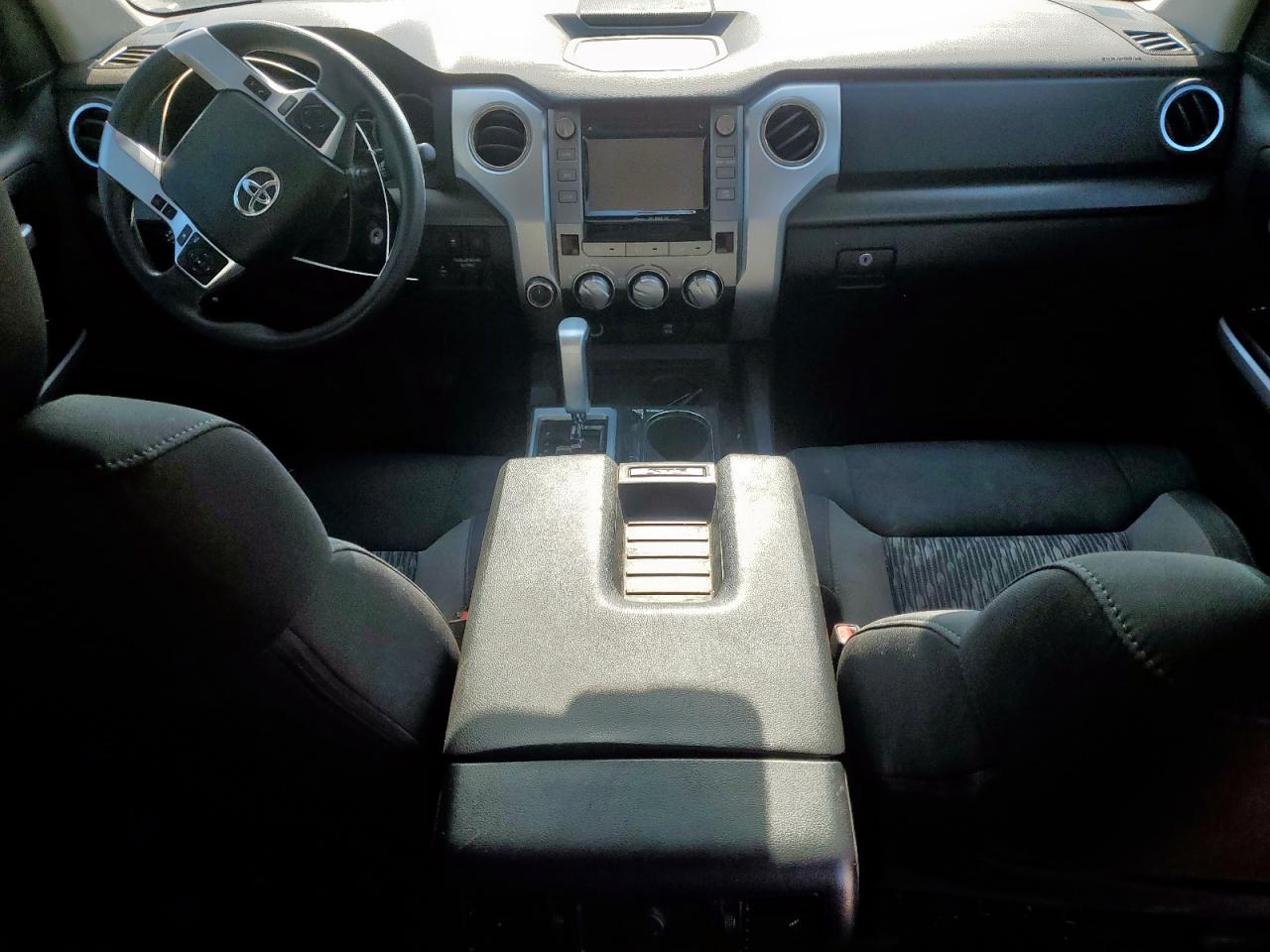 2019 Toyota Tundra Crewmax Sr5 VIN: 5TFDW5F16KX870245 Lot: 68212385