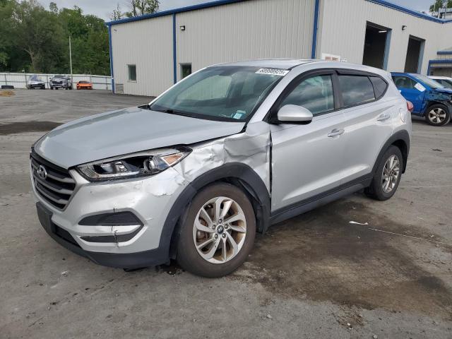  HYUNDAI TUCSON 2017 Серебристый
