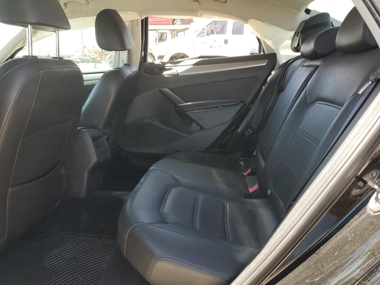 2013 Volkswagen Passat S VIN: 1VWAP7A31DC132512 Lot: 69600855