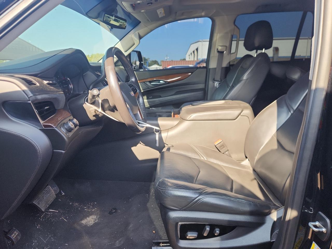 2019 Cadillac Escalade Luxury VIN: 1GYS4BKJXKR393772 Lot: 71870055