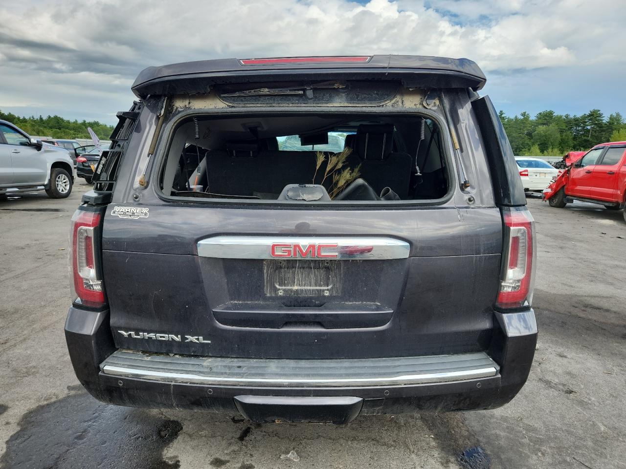 2016 GMC Yukon Xl Denali VIN: 1GKS2HKJ6GR239019 Lot: 69418695