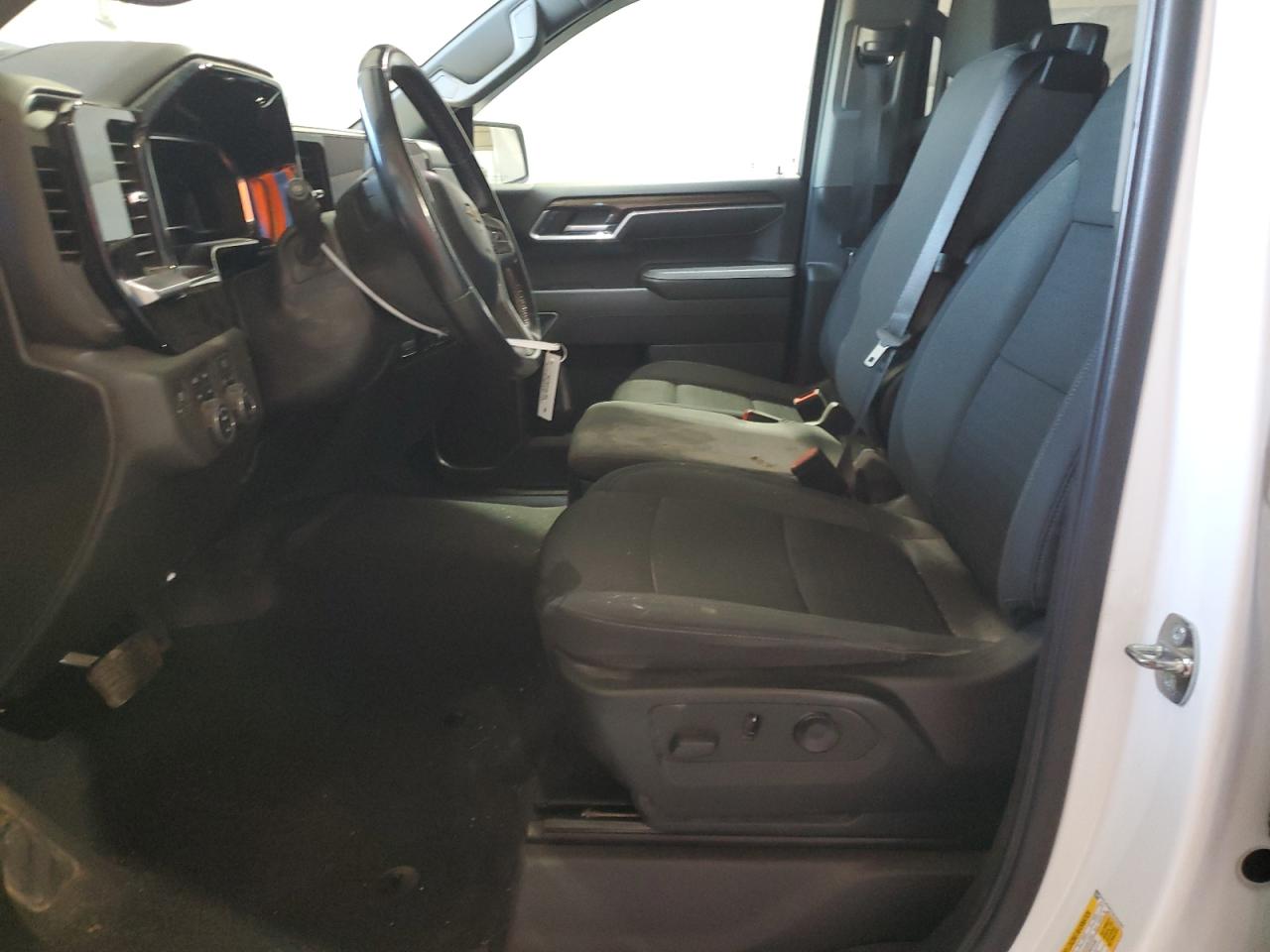 2022 Chevrolet Silverado K1500 Lt VIN: 2GCUDDED2N1504960 Lot: 70081655