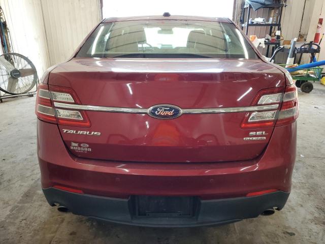  FORD TAURUS 2013 Czerwony