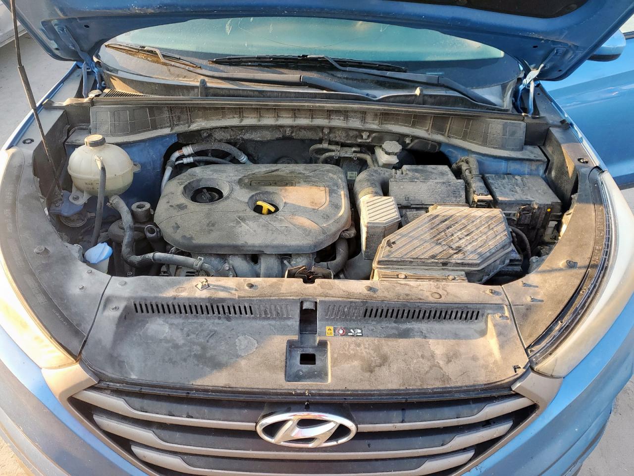 KM8J3CA44GU127797 2016 Hyundai Tucson Limited