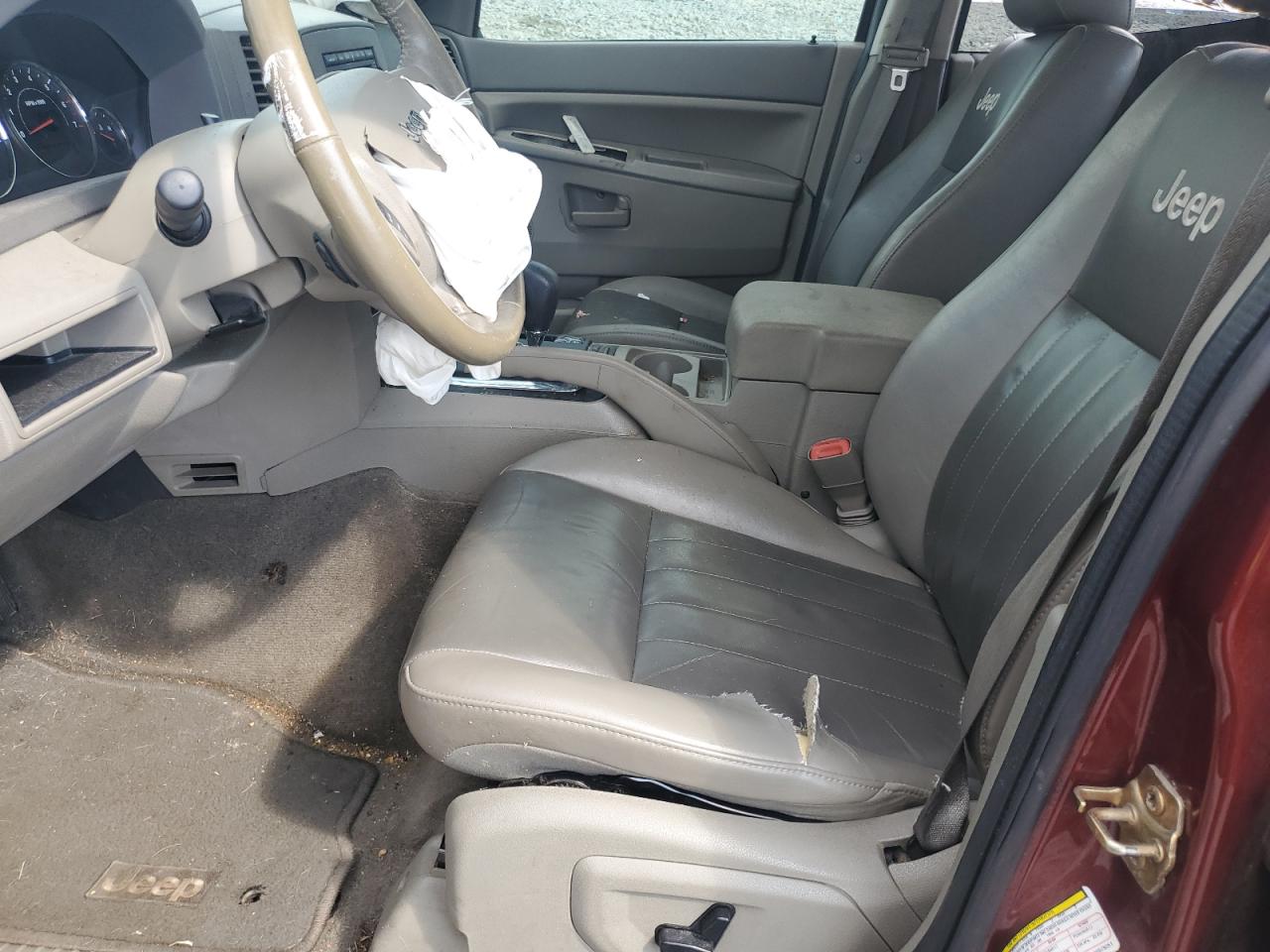 2007 Jeep Grand Cherokee Laredo VIN: 1J8HR48P97C579251 Lot: 69692285