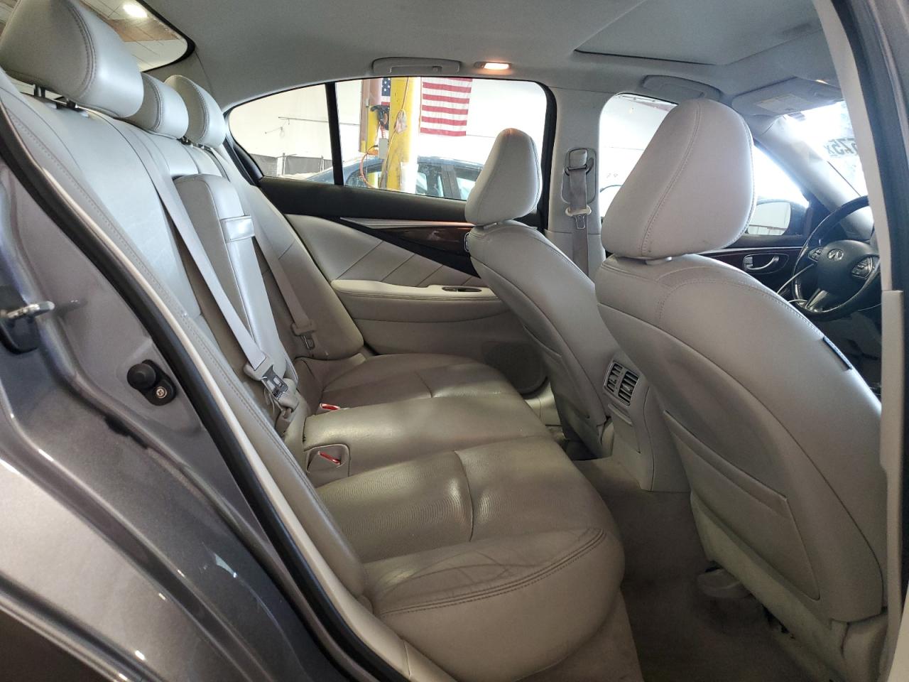 2015 Infiniti Q50 Base VIN: JN1BV7ARXFM391808 Lot: 70362575