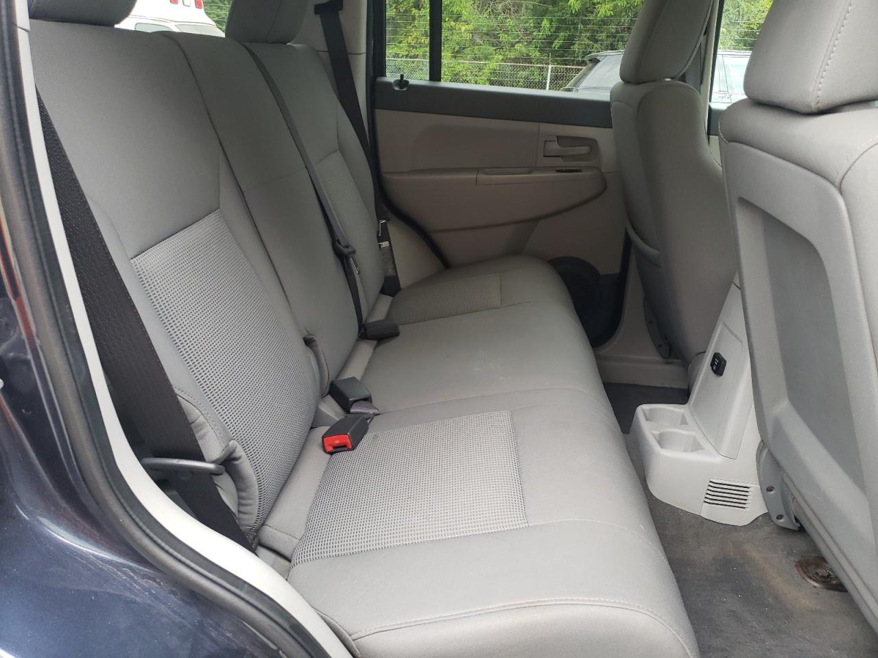 2008 Jeep Liberty Sport VIN: 1J8GN28K08W132579 Lot: 70129595