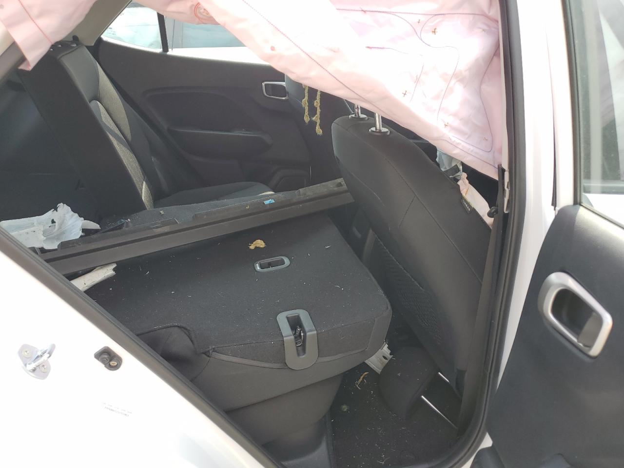 2025 Hyundai Venue Se VIN: KMHRB8A31SU372057 Lot: 92826885