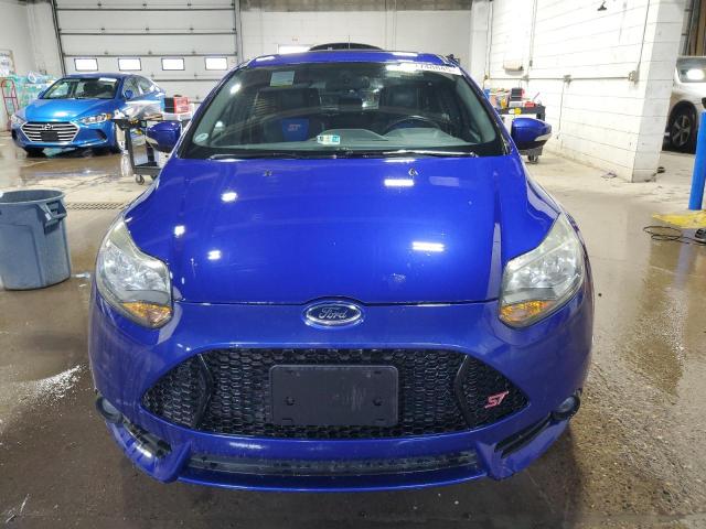 Hatchbacks FORD FOCUS 2013 Blue