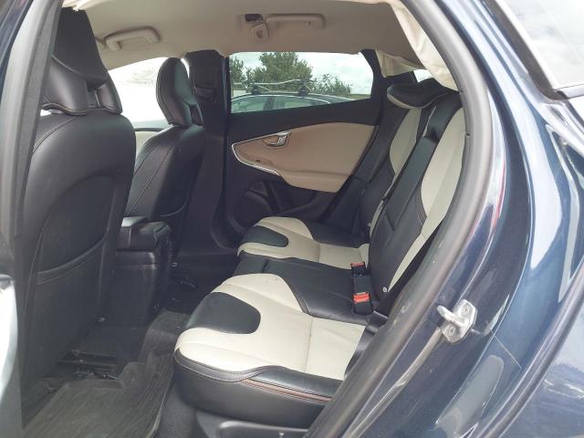 2014 VOLVO V40 CROSS COUNTRY LUX D2 