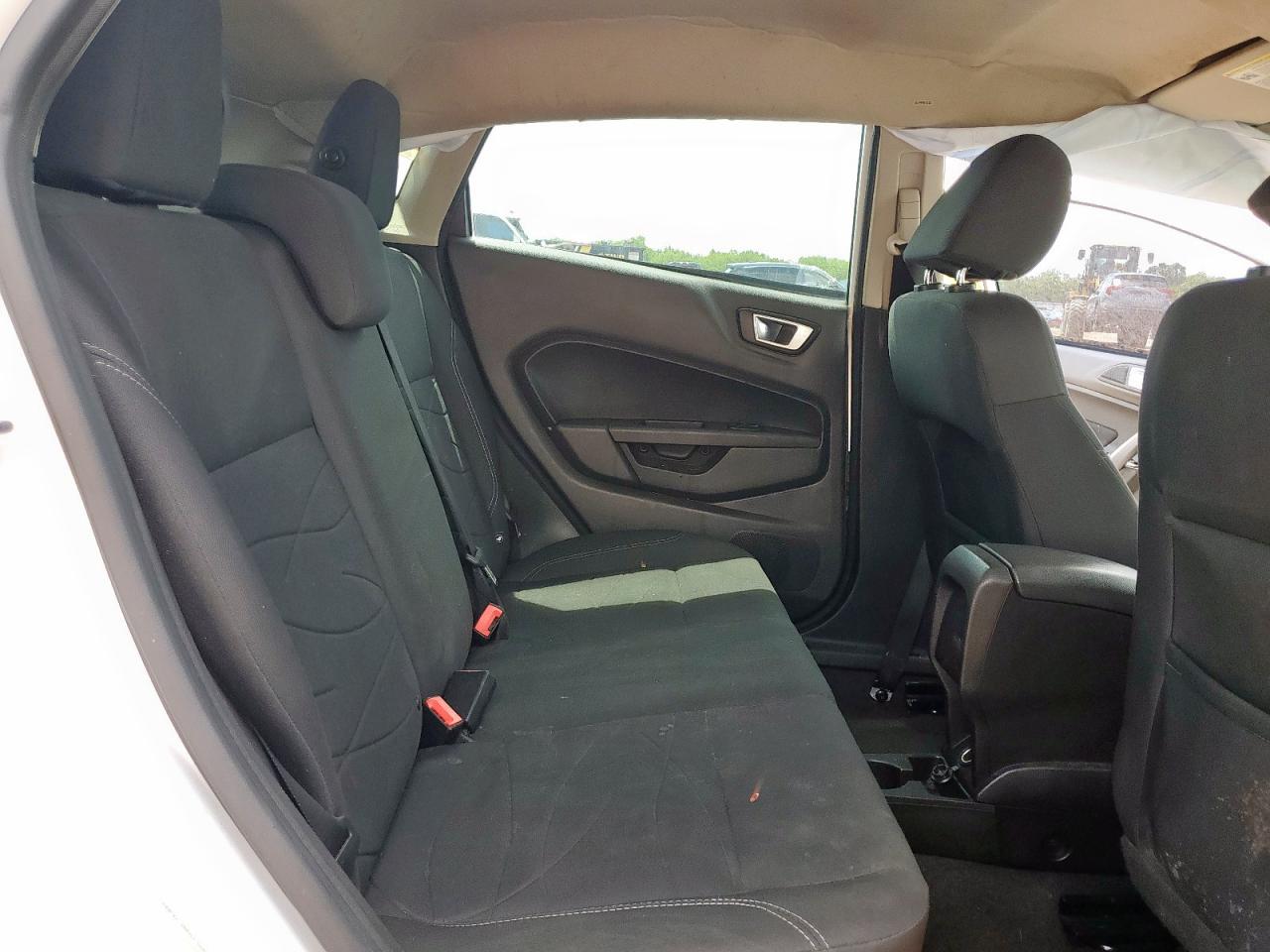 2015 Ford Fiesta Se VIN: 3FADP4EJ5FM136285 Lot: 69809695