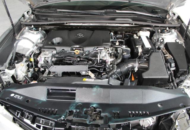  TOYOTA CAMRY 2019 Серебристый