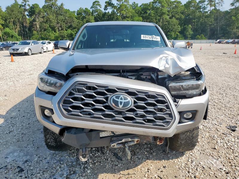  TOYOTA TACOMA 2021 Silver
