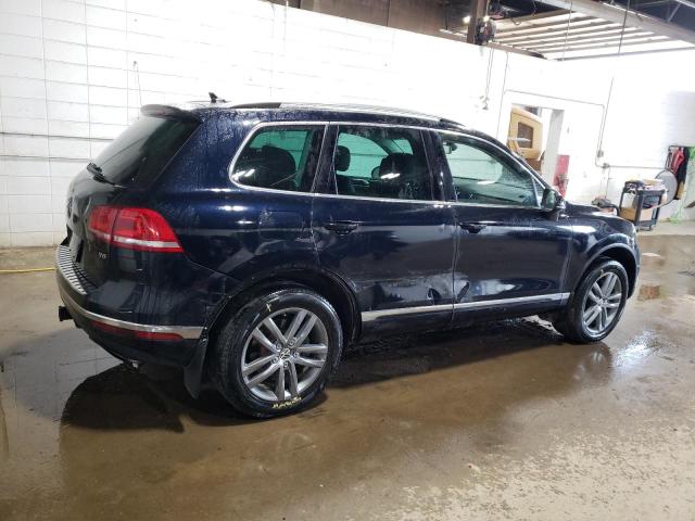  VOLKSWAGEN TOUAREG 2016 Granatowy