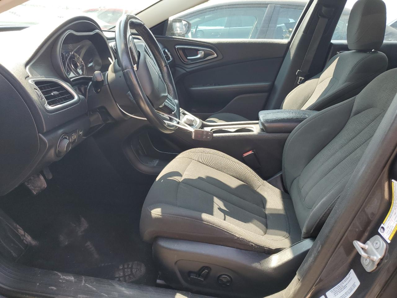 2016 Chrysler 200 Limited VIN: 1C3CCCABXGN159793 Lot: 68580065