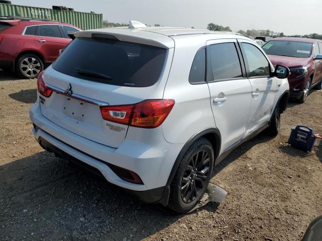  MITSUBISHI OUTLANDER 2018 Белы