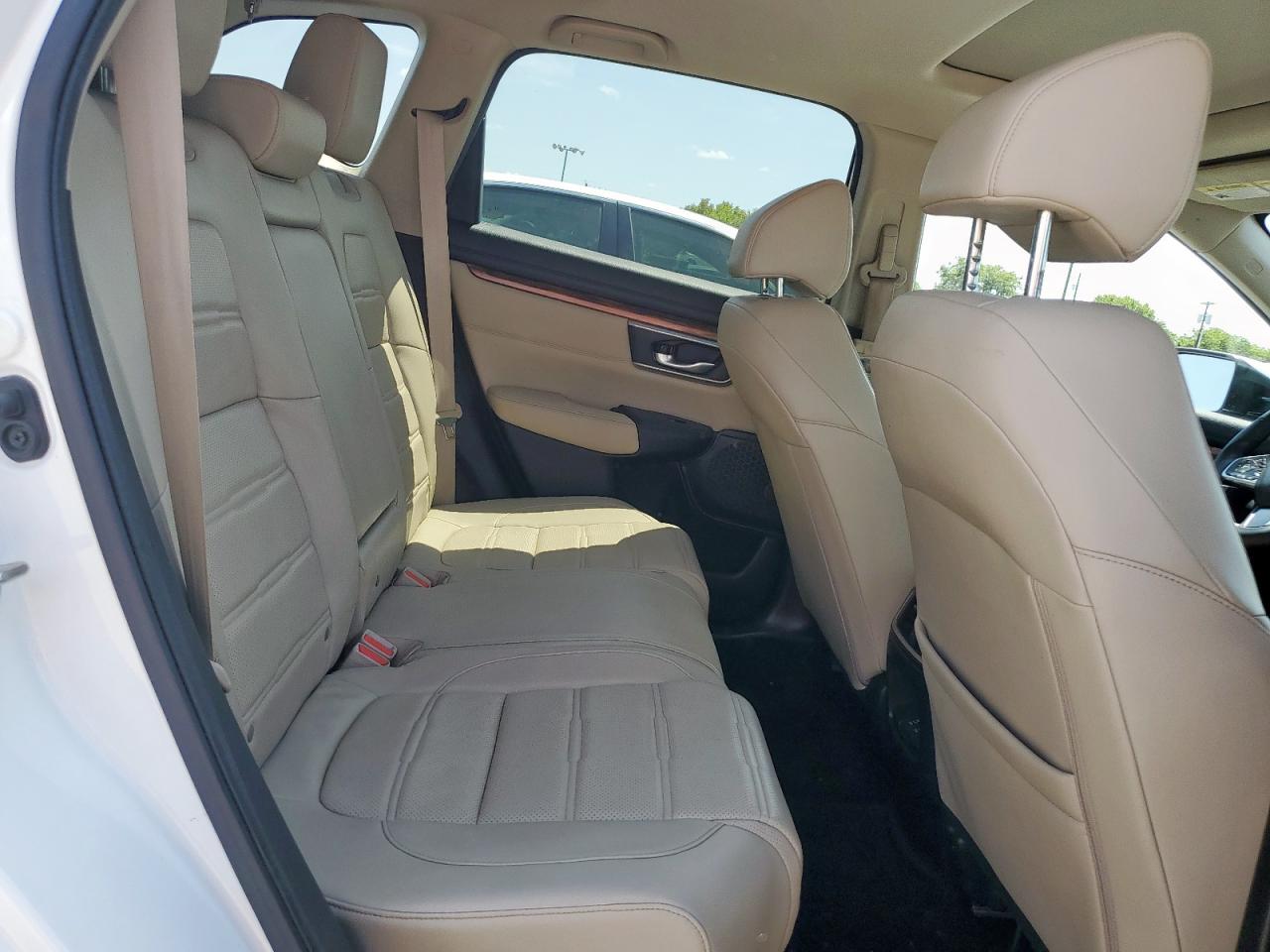 2017 Honda Cr-V Touring VIN: 2HKRW2H93HH610364 Lot: 70730635