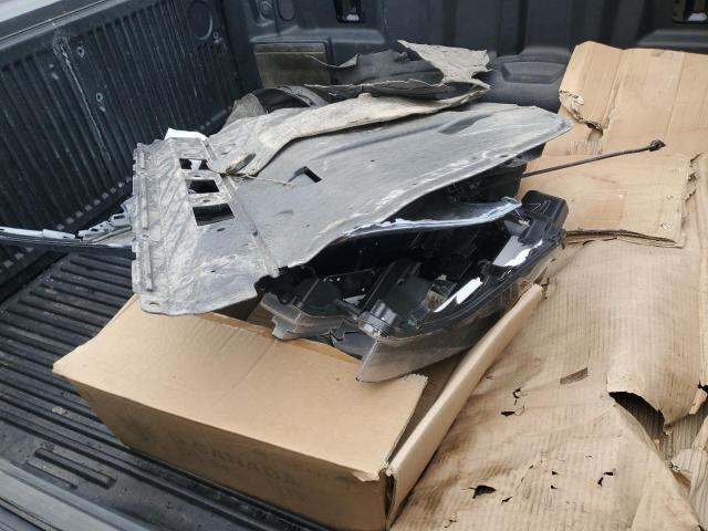 2024 FORD F150 LARIAT  