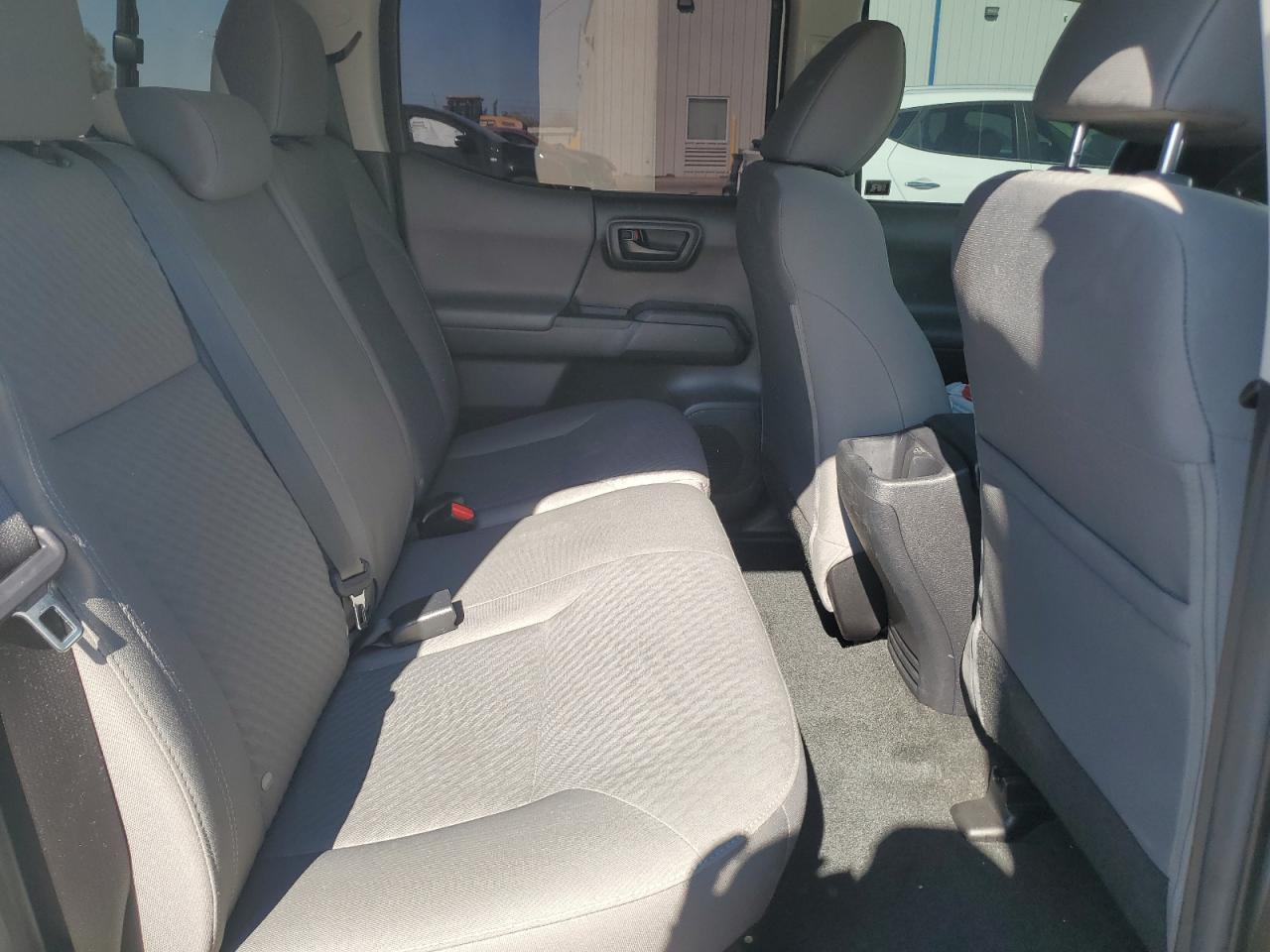 2022 Toyota Tacoma Double Cab VIN: 3TMCZ5AN0NM485982 Lot: 70948235