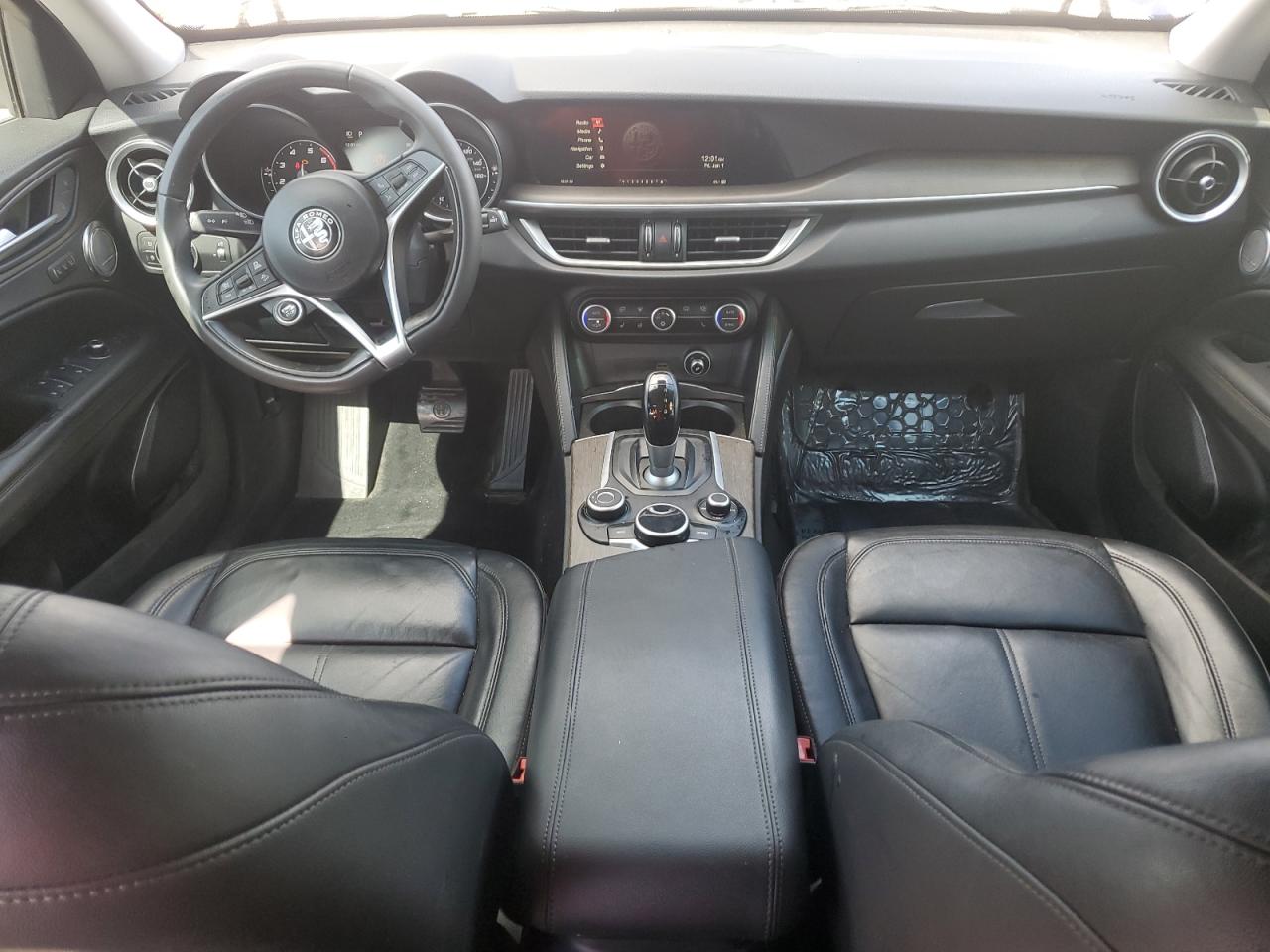 2018 Alfa Romeo Stelvio Ti VIN: ZASFAKBN5JB63657 Lot: 68424505