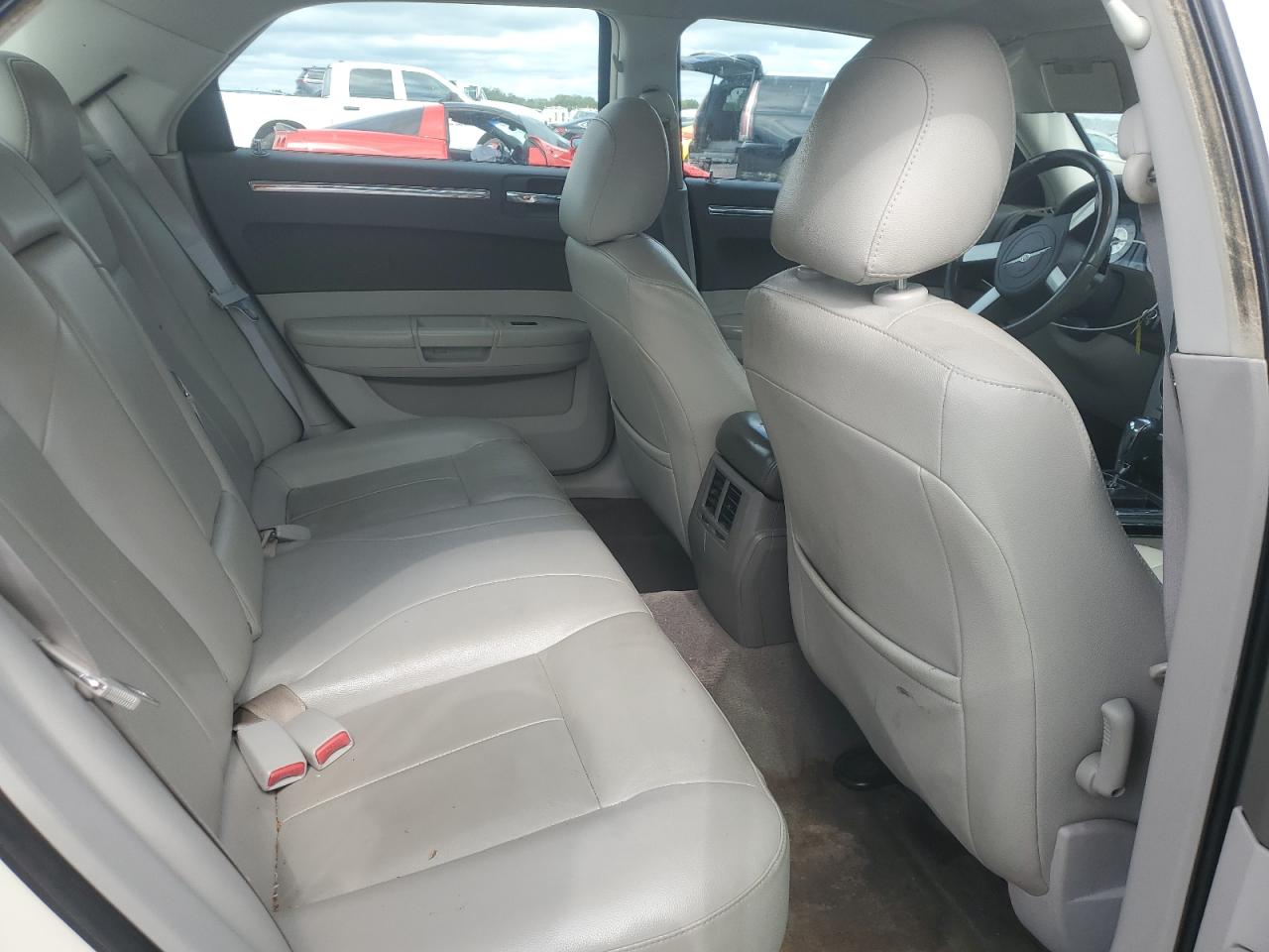 2008 Chrysler 300 Touring VIN: 2C3KA53G08H222819 Lot: 93921055