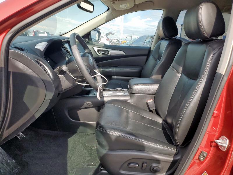  NISSAN PATHFINDER 2017 Бургунди