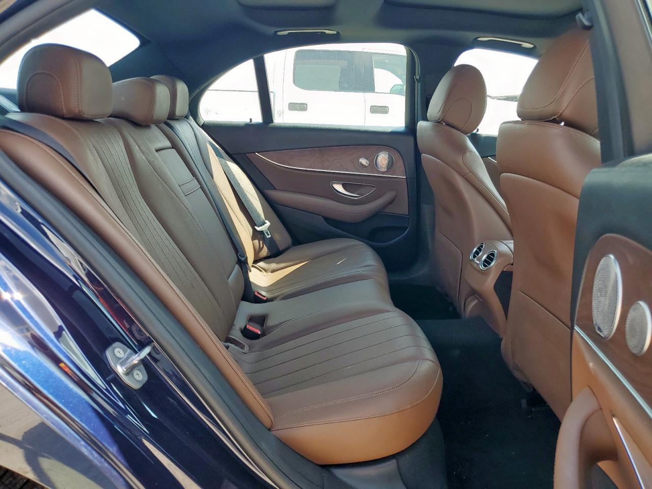 2017 Mercedes-Benz E 300 VIN: WDDZF4JB5HA022052 Lot: 70568615