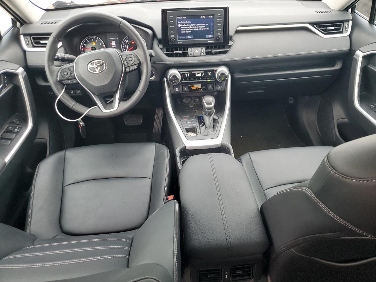 2021 Toyota Rav4 Xle Premium VIN: 2T3A1RFV1MC164143 Lot: 68491255