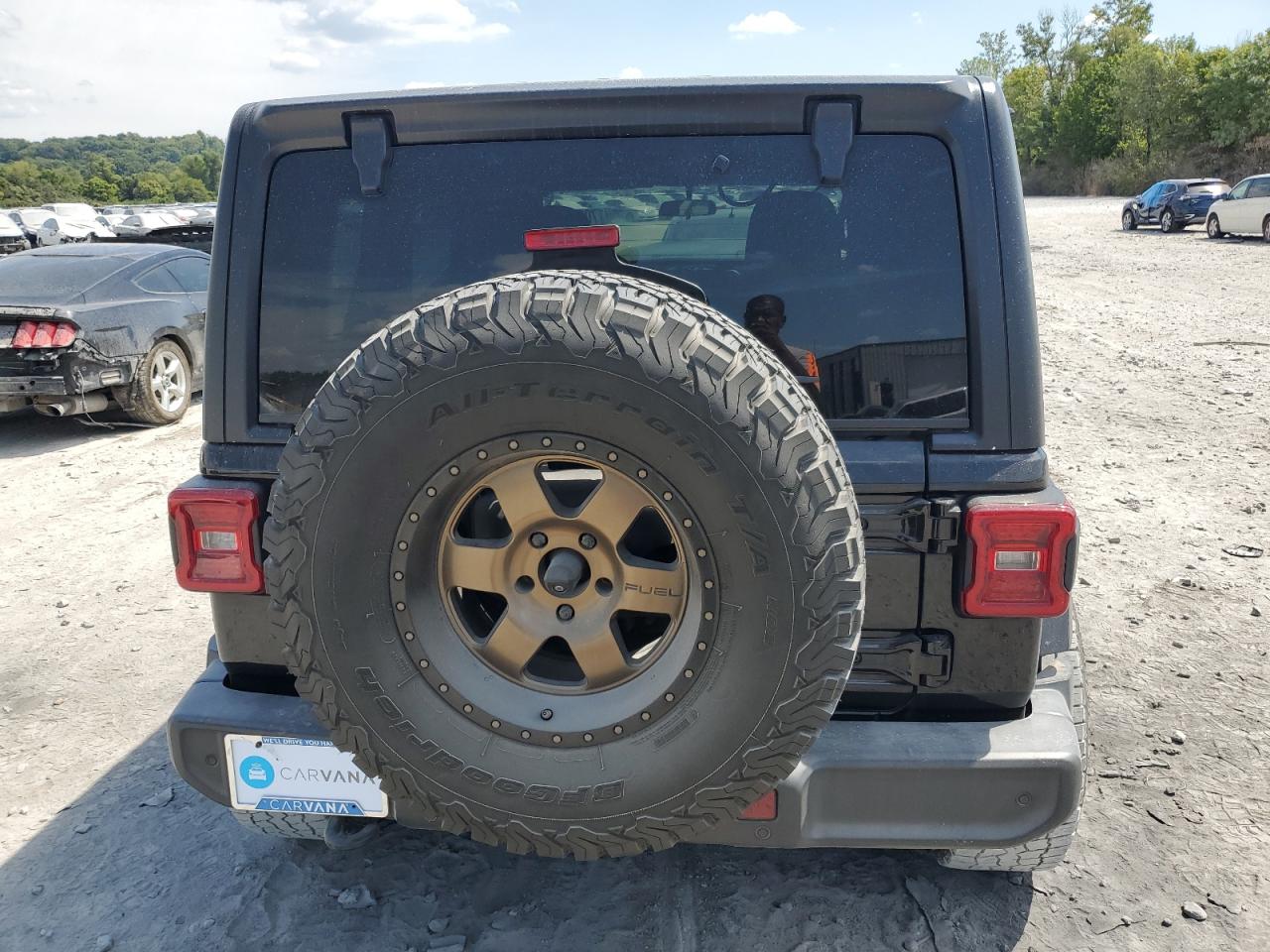 2019 Jeep Wrangler Unlimited Sahara VIN: 1C4HJXEN5KW595554 Lot: 70926085