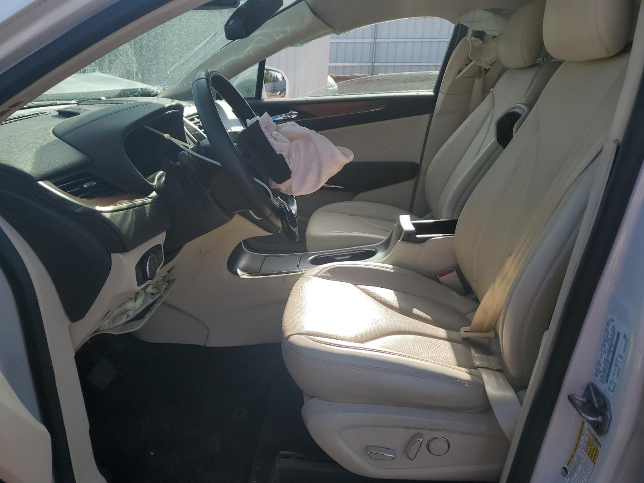 2016 Lincoln Mkc Reserve VIN: 5LMCJ3C90GUJ31950 Lot: 69206945