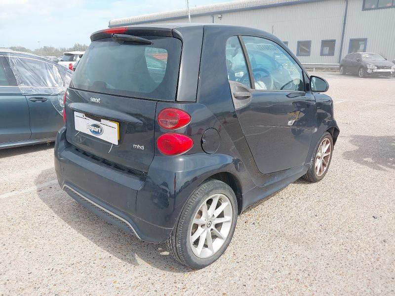 2014 SMART FORTWO COUPE PASSION
