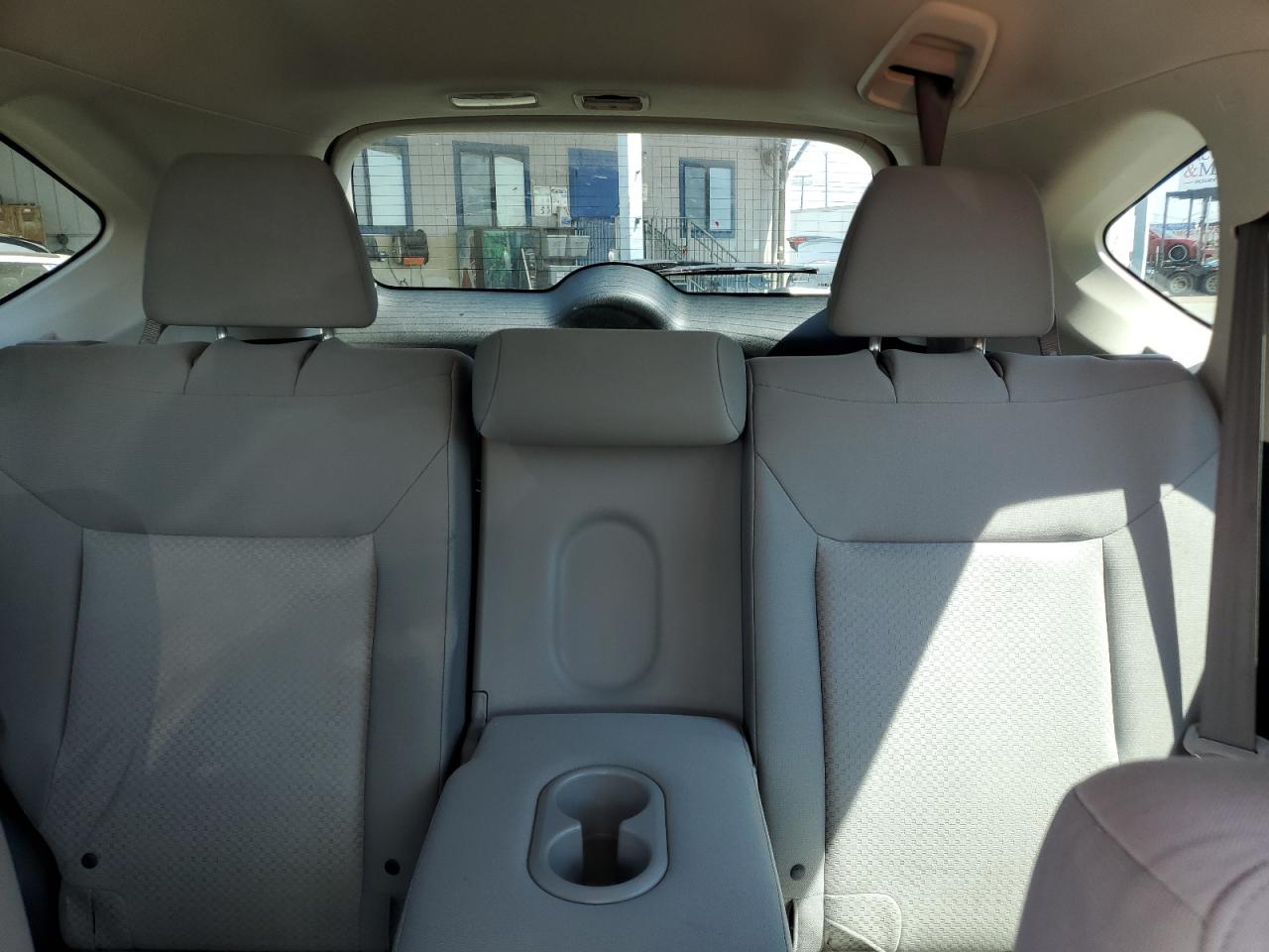 2HKRM3H39GH512252 2016 Honda Cr-V Lx