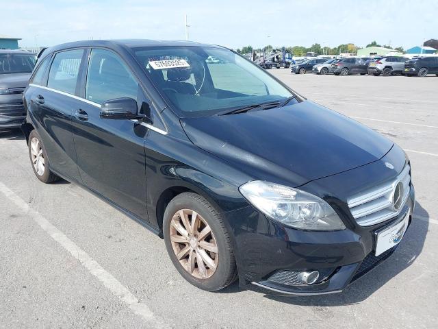 2013 MERCEDES BENZ B180 BLUEE
