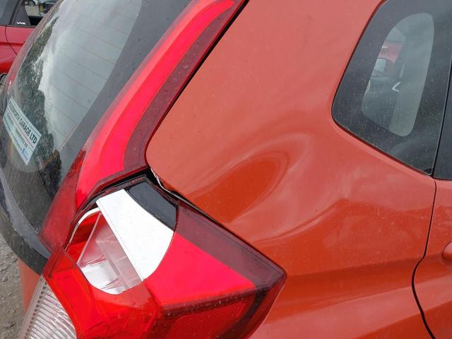 2018 HONDA JAZZ S I-V