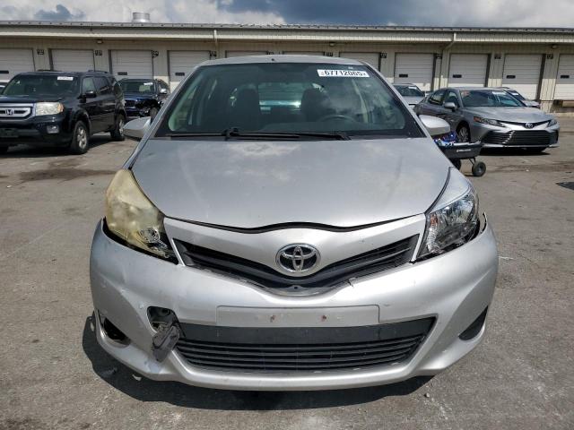 Hatchbacks TOYOTA YARIS 2012 Srebrny