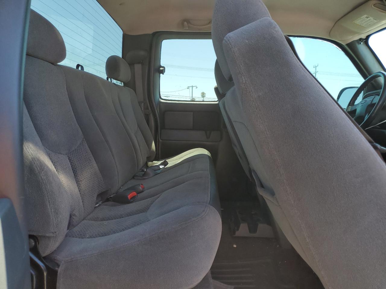 2005 Chevrolet Silverado C1500 VIN: 2GCEC19V551231067 Lot: 67801925