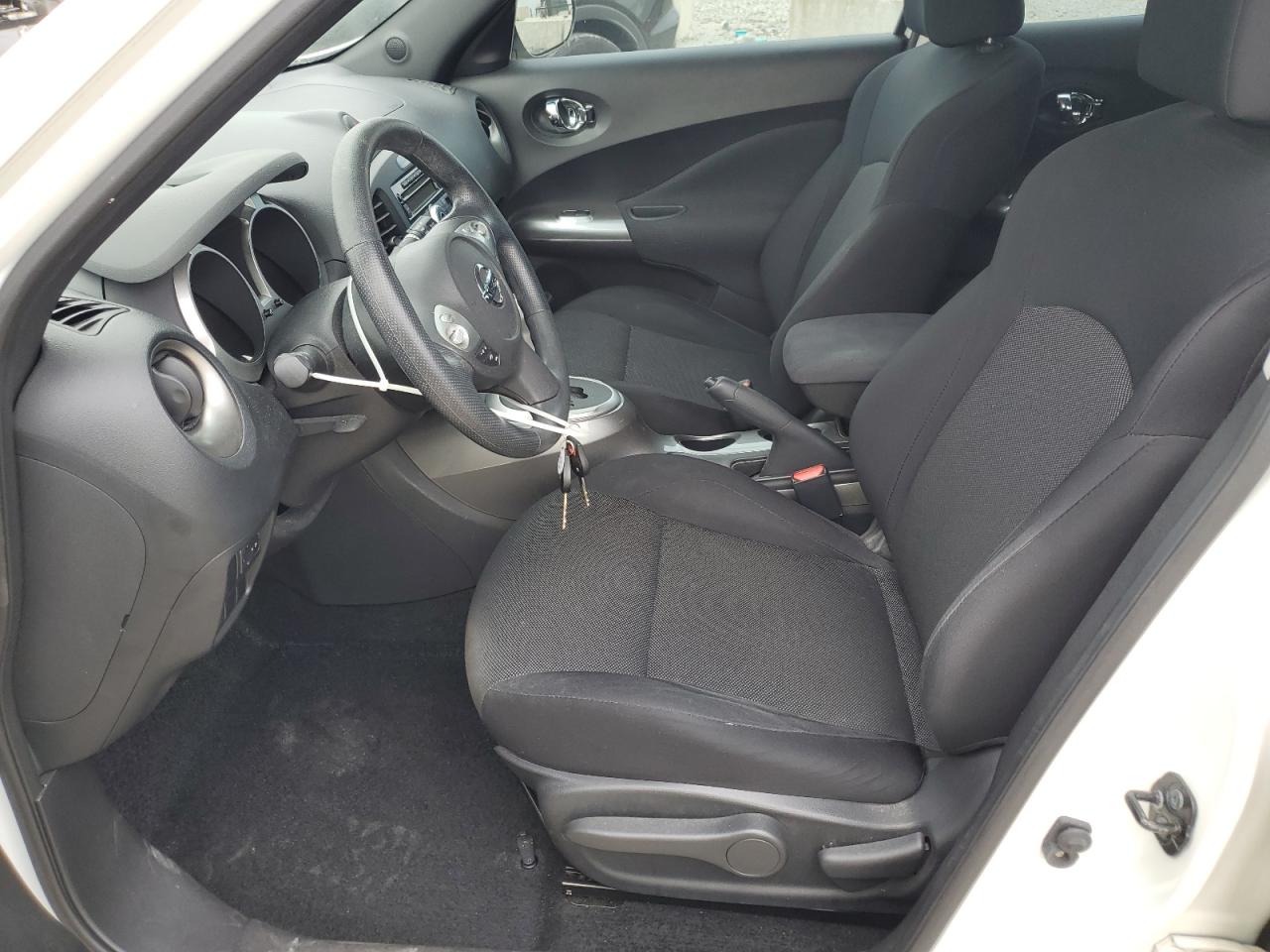 2014 Nissan Juke S VIN: JN8AF5MR9ET353114 Lot: 66876085