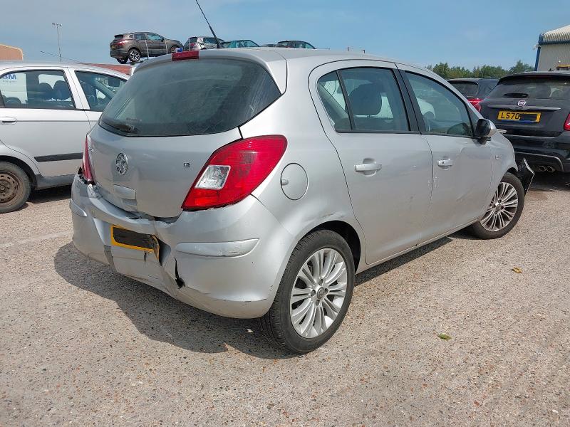 2011 VAUXHALL CORSA SE