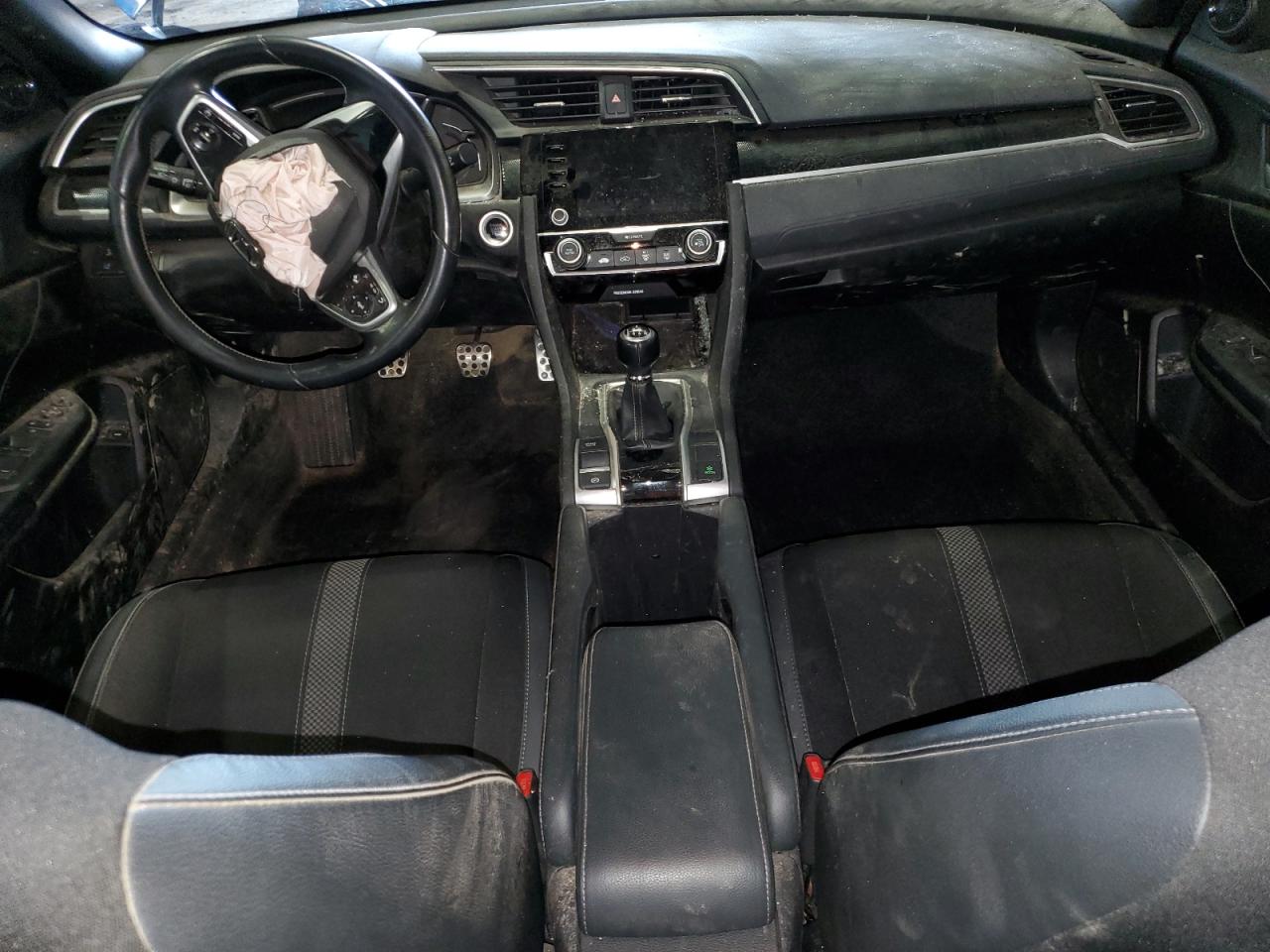 2019 Honda Civic Sport VIN: 2HGFC2E87KH556933 Lot: 69813135