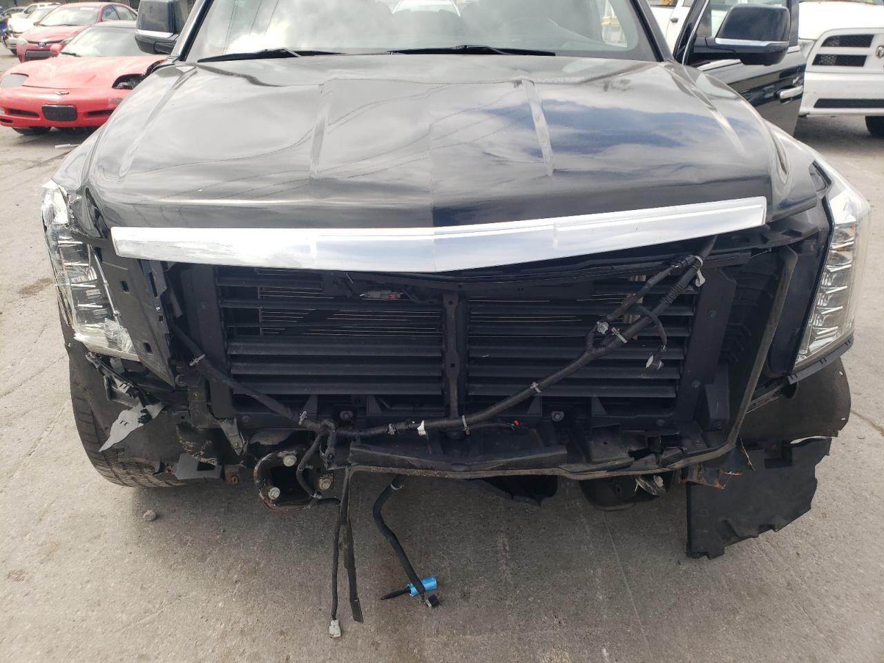 2015 Cadillac Escalade Platinum VIN: 1GYS4PKJ8FR723119 Lot: 68554855