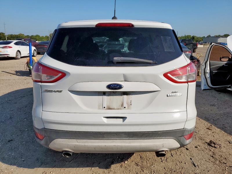 Паркетники FORD ESCAPE 2016 Белы