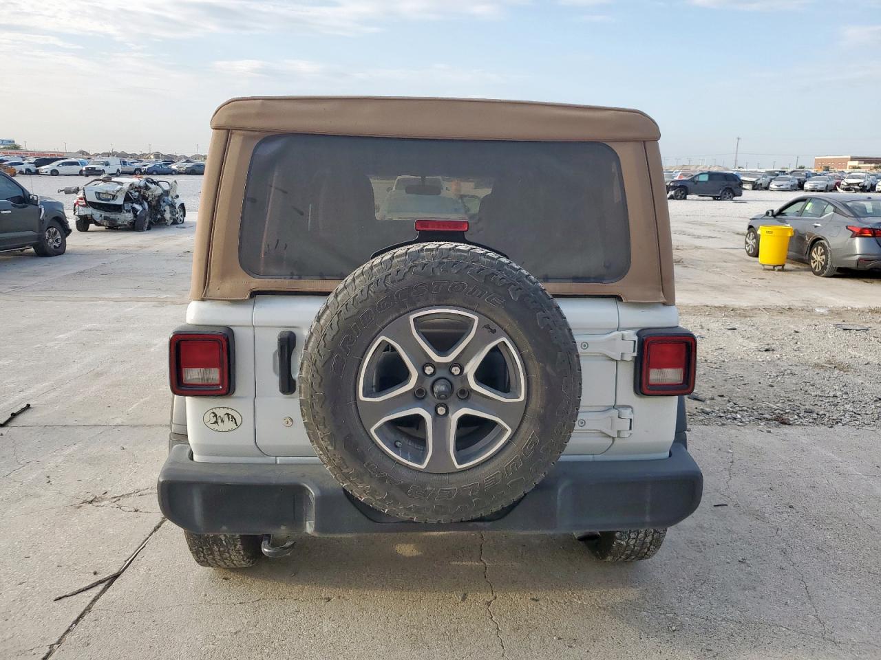 2020 Jeep Wrangler Unlimited Sport VIN: 1C4HJXDN9LW164539 Lot: 70866405