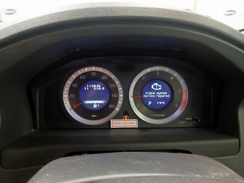 2010 VOLVO V70 SE LUX